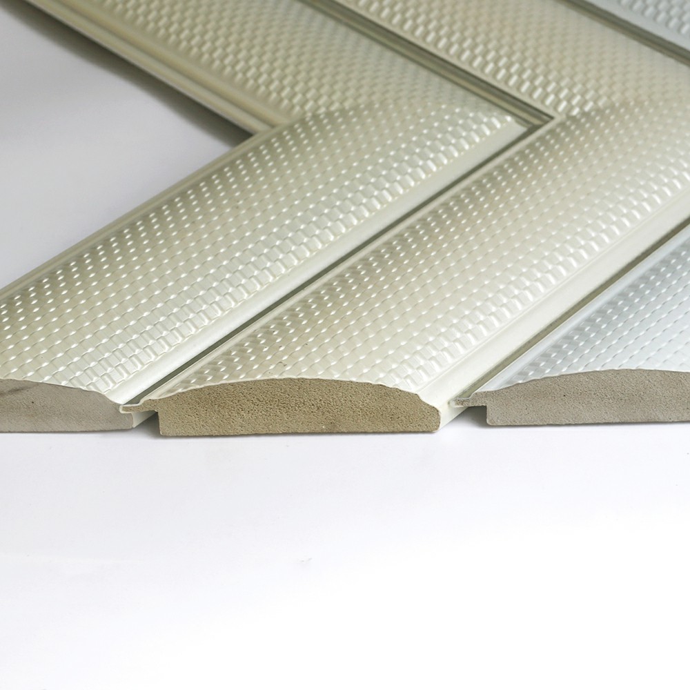 moulding  2.5-3  inch